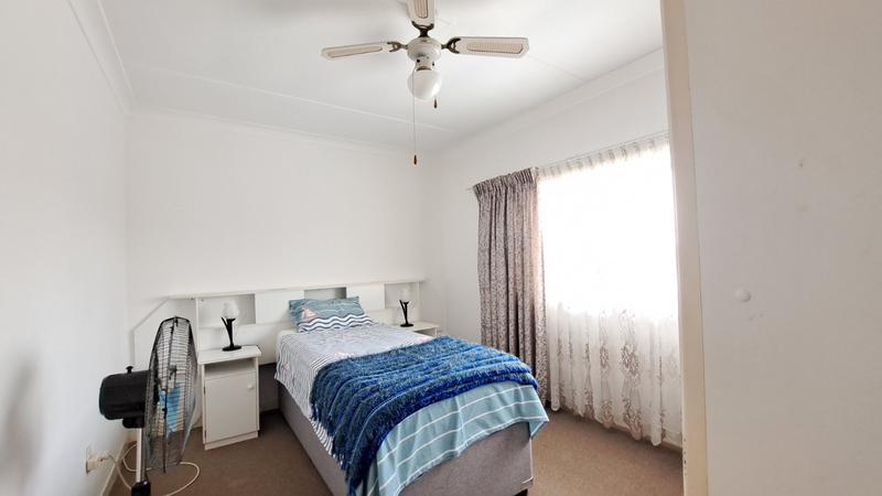 7 Bedroom Property for Sale in Dawncliffe KwaZulu-Natal
