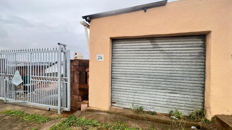 3 Bedroom Property for Sale in Umlazi Q KwaZulu-Natal