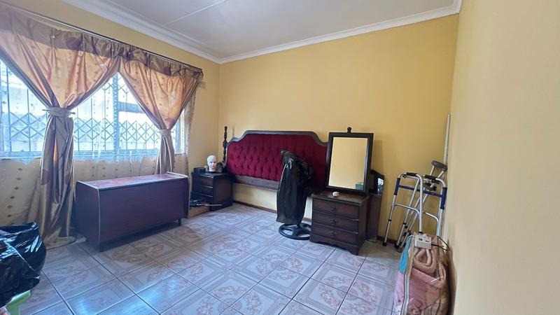 3 Bedroom Property for Sale in Umlazi Q KwaZulu-Natal