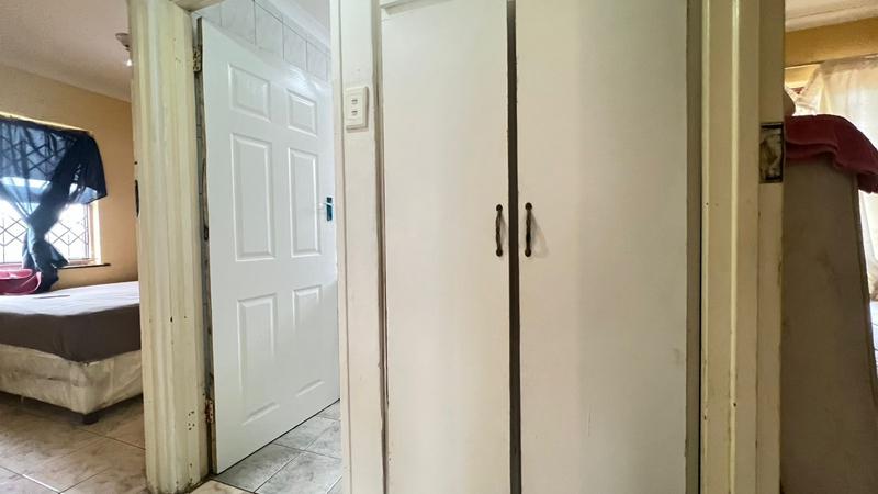3 Bedroom Property for Sale in Umlazi Q KwaZulu-Natal