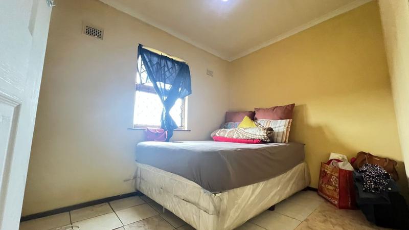 3 Bedroom Property for Sale in Umlazi Q KwaZulu-Natal