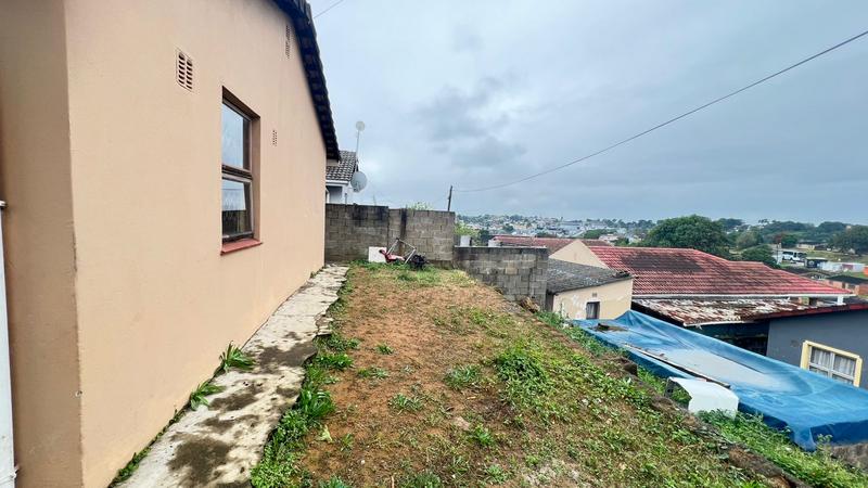 3 Bedroom Property for Sale in Umlazi Q KwaZulu-Natal