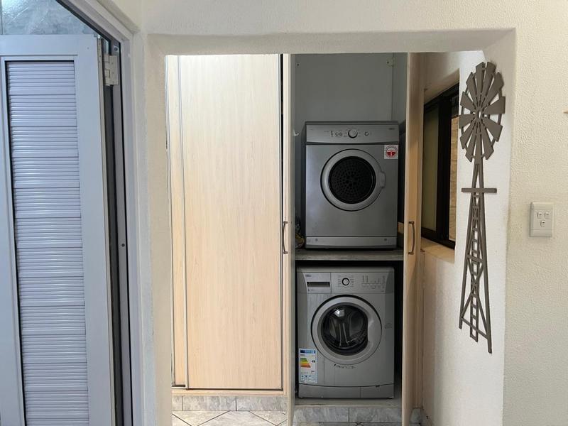 2 Bedroom Property for Sale in Shelly Beach KwaZulu-Natal