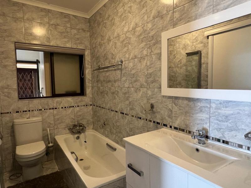 2 Bedroom Property for Sale in Shelly Beach KwaZulu-Natal