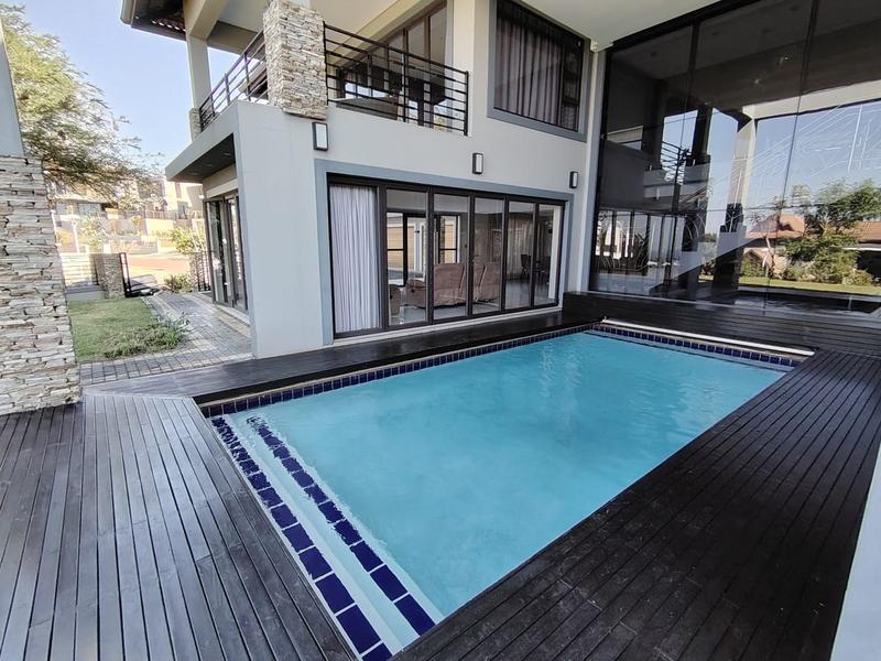 5 Bedroom Property for Sale in Izinga Park KwaZulu-Natal