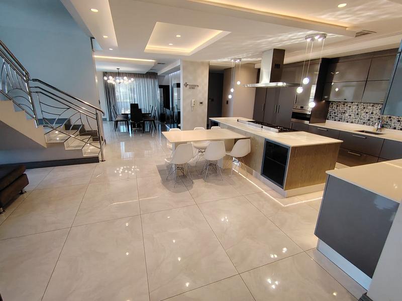 5 Bedroom Property for Sale in Izinga Park KwaZulu-Natal