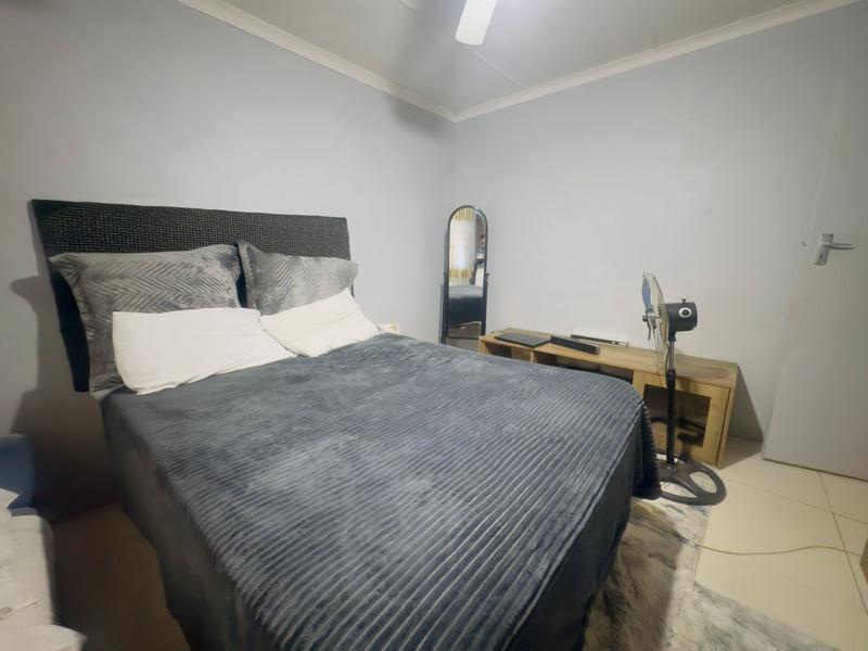 3 Bedroom Property for Sale in Newlands West KwaZulu-Natal