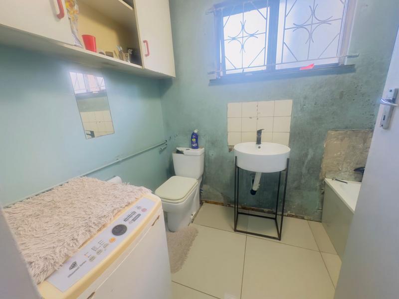 3 Bedroom Property for Sale in Newlands West KwaZulu-Natal