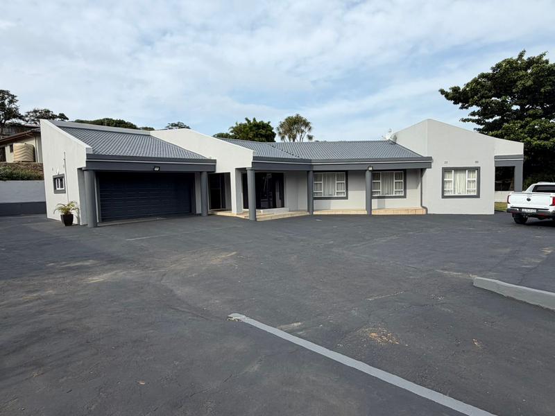 4 Bedroom Property for Sale in Oslo Beach KwaZulu-Natal