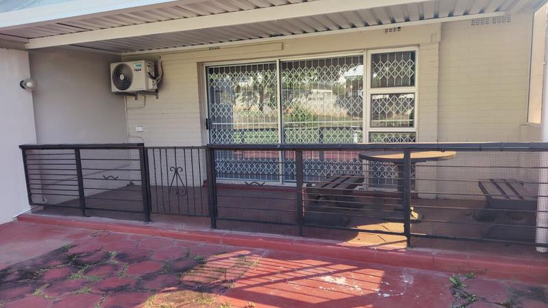 2 Bedroom Property for Sale in Malvern KwaZulu-Natal
