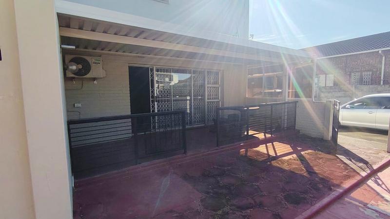 2 Bedroom Property for Sale in Malvern KwaZulu-Natal