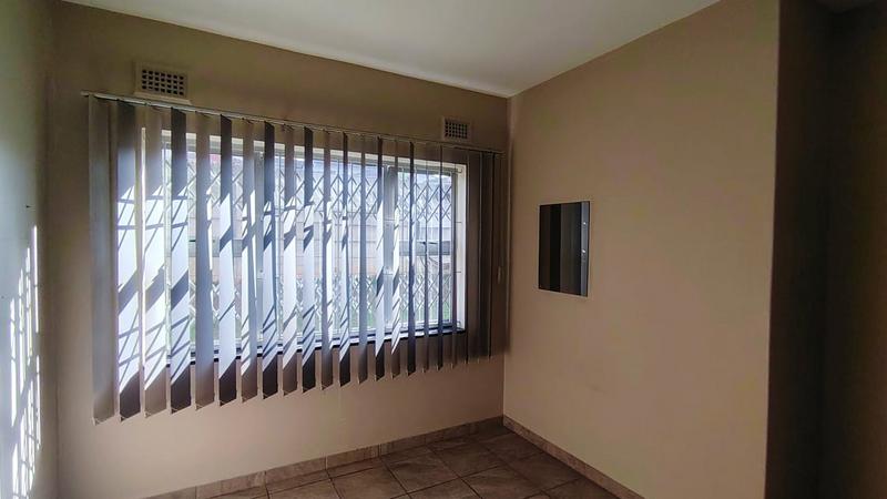 2 Bedroom Property for Sale in Malvern KwaZulu-Natal