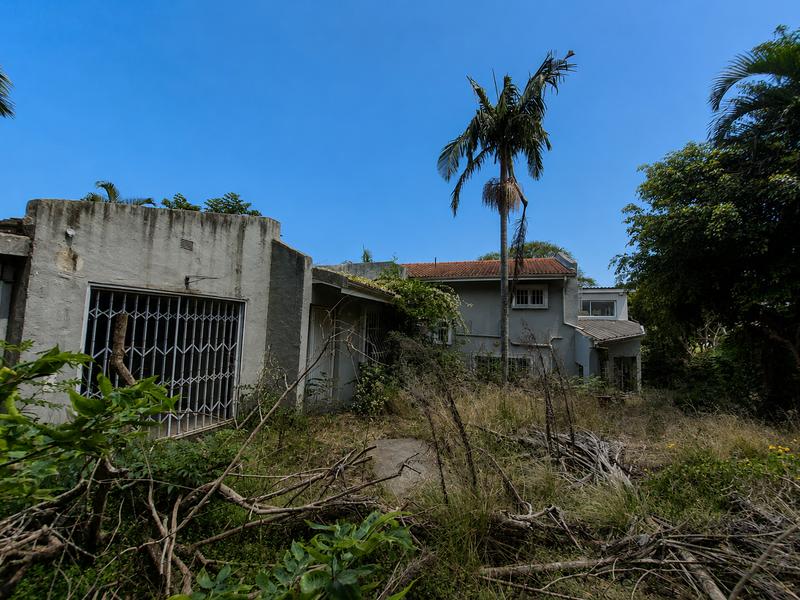 5 Bedroom Property for Sale in Uvongo KwaZulu-Natal