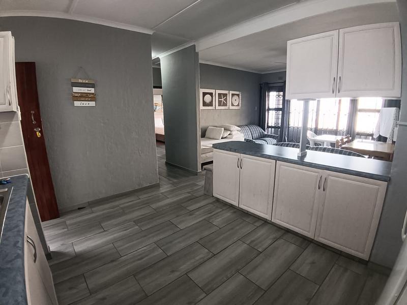2 Bedroom Property for Sale in Manaba Beach KwaZulu-Natal