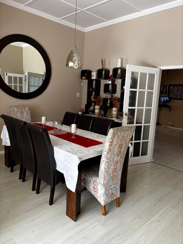 6 Bedroom Property for Sale in Glenwood KwaZulu-Natal