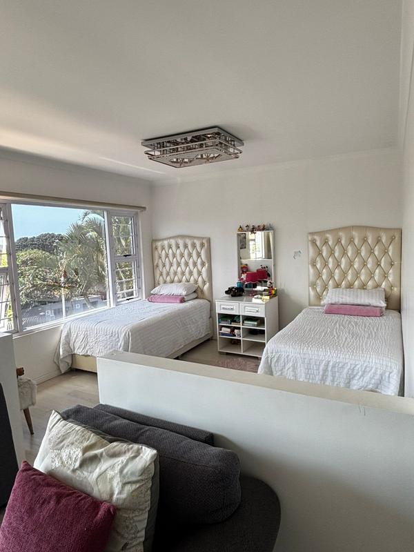 6 Bedroom Property for Sale in Glenwood KwaZulu-Natal