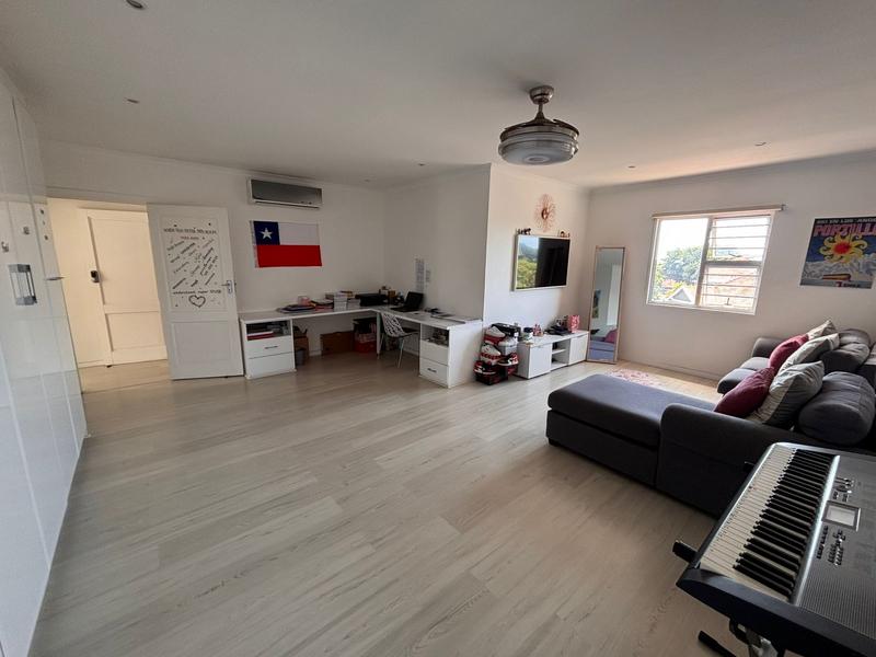 6 Bedroom Property for Sale in Glenwood KwaZulu-Natal