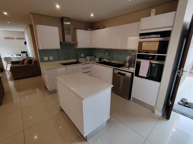 4 Bedroom Property for Sale in Izinga KwaZulu-Natal
