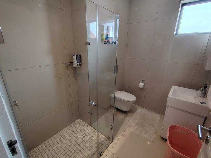 4 Bedroom Property for Sale in Izinga KwaZulu-Natal