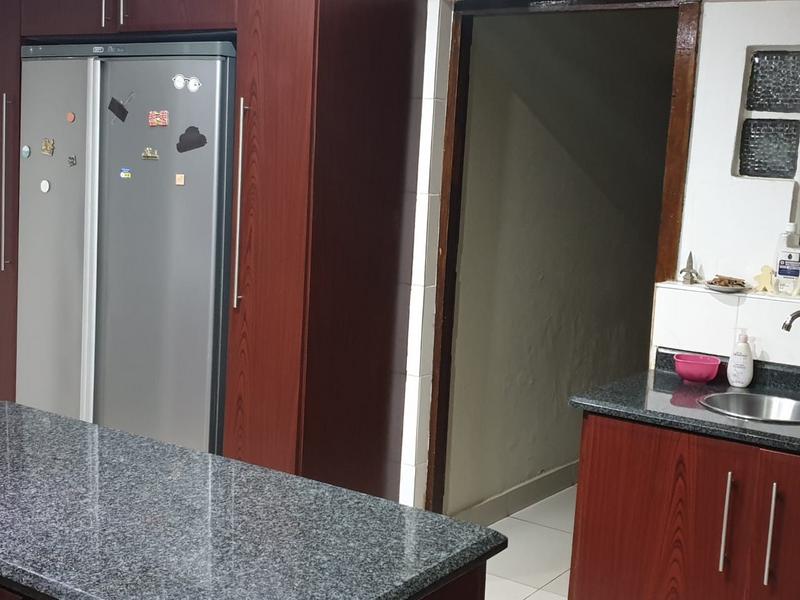 4 Bedroom Property for Sale in La Mercy KwaZulu-Natal