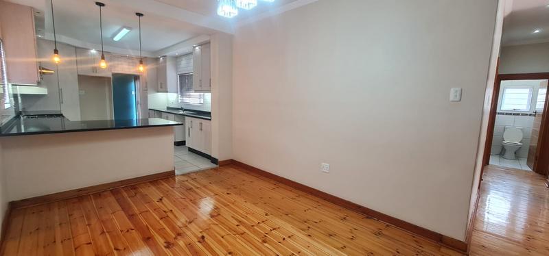 To Let 3 Bedroom Property for Rent in Sherwood KwaZulu-Natal