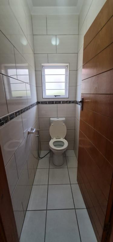 To Let 3 Bedroom Property for Rent in Sherwood KwaZulu-Natal