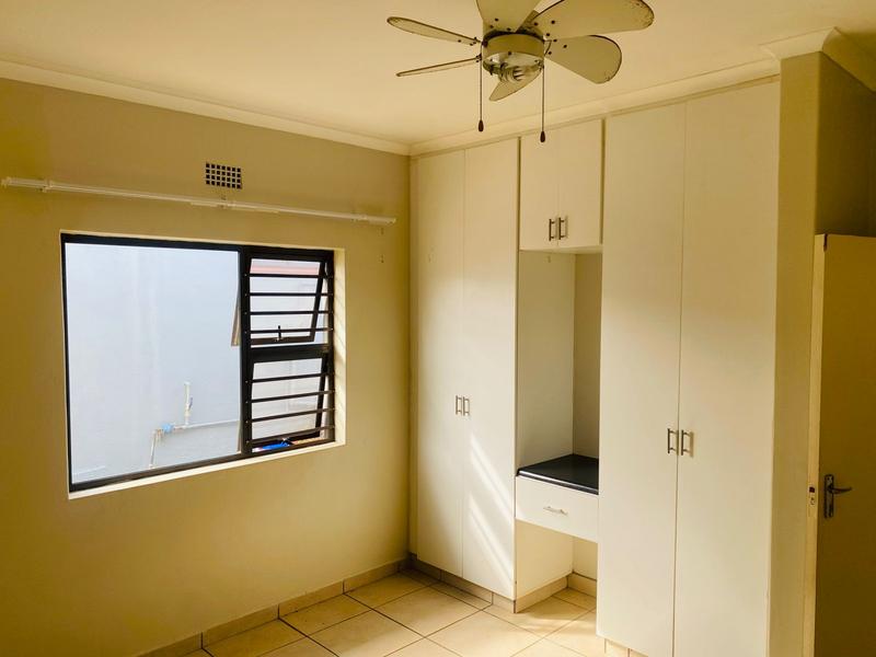 To Let 2 Bedroom Property for Rent in Manaba Beach KwaZulu-Natal