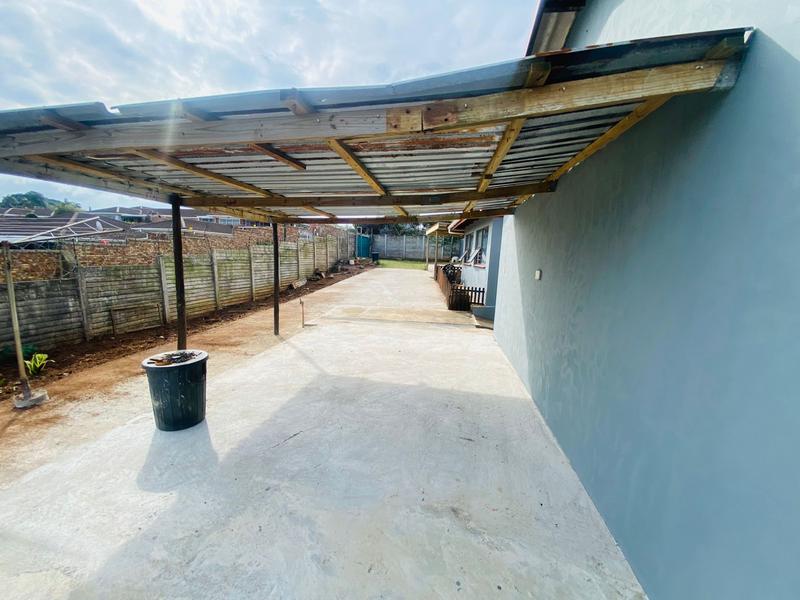 To Let 2 Bedroom Property for Rent in Manaba Beach KwaZulu-Natal