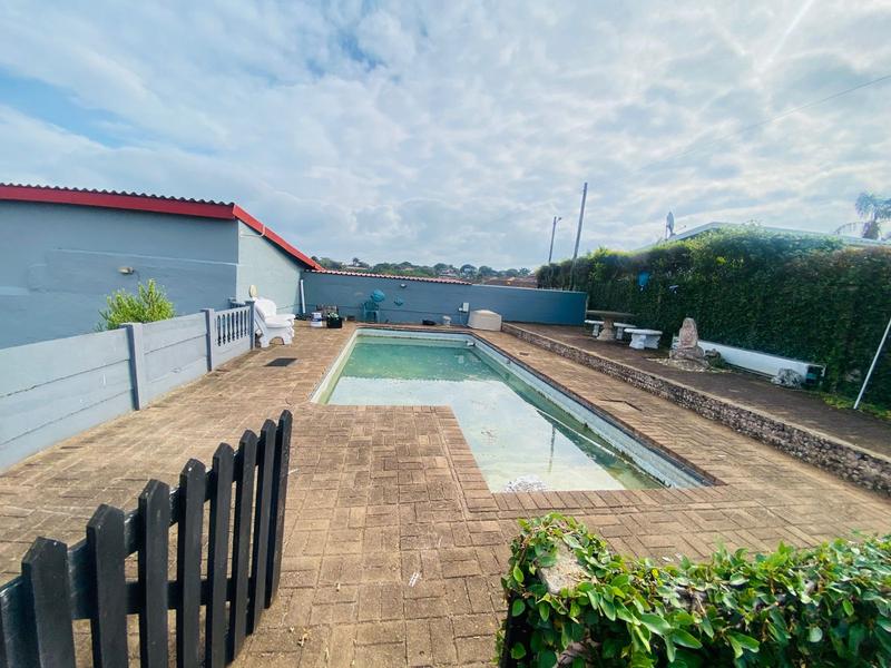 To Let 2 Bedroom Property for Rent in Manaba Beach KwaZulu-Natal