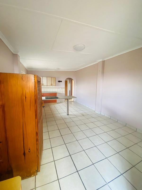 To Let 2 Bedroom Property for Rent in Manaba Beach KwaZulu-Natal