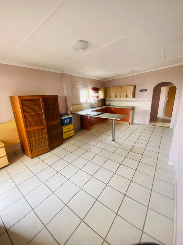 To Let 2 Bedroom Property for Rent in Manaba Beach KwaZulu-Natal