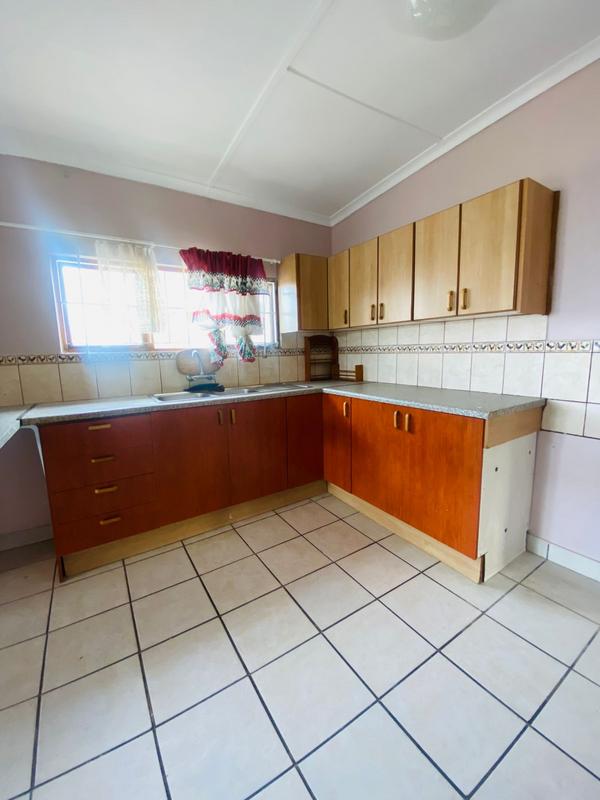 To Let 2 Bedroom Property for Rent in Manaba Beach KwaZulu-Natal