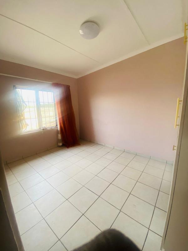 To Let 2 Bedroom Property for Rent in Manaba Beach KwaZulu-Natal