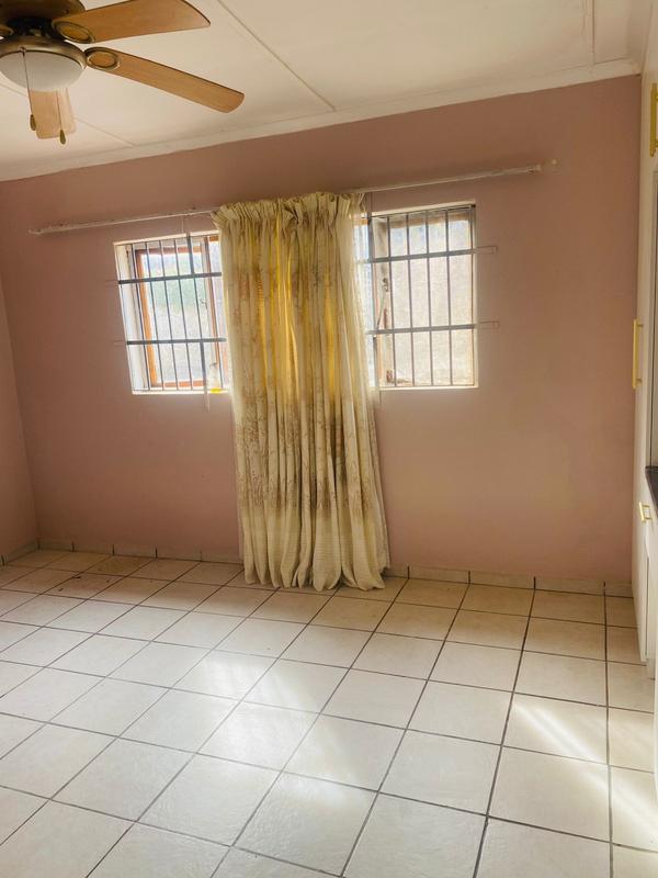 To Let 2 Bedroom Property for Rent in Manaba Beach KwaZulu-Natal