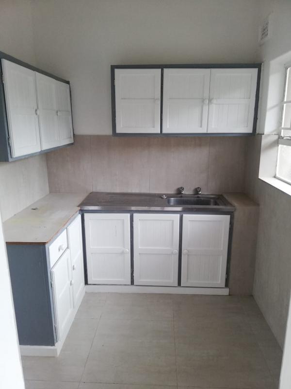 To Let 2 Bedroom Property for Rent in Bluff KwaZulu-Natal
