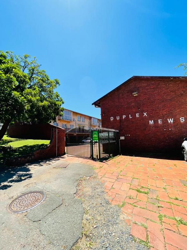 3 Bedroom Property for Sale in Montclair KwaZulu-Natal