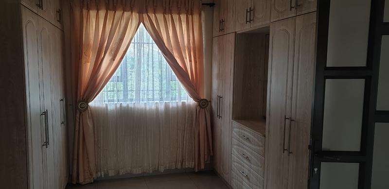 To Let 4 Bedroom Property for Rent in La Mercy KwaZulu-Natal