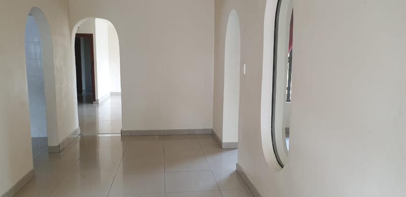 To Let 4 Bedroom Property for Rent in La Mercy KwaZulu-Natal
