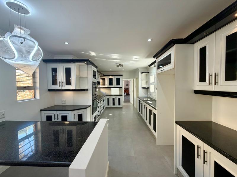 4 Bedroom Property for Sale in Herrwood Park KwaZulu-Natal