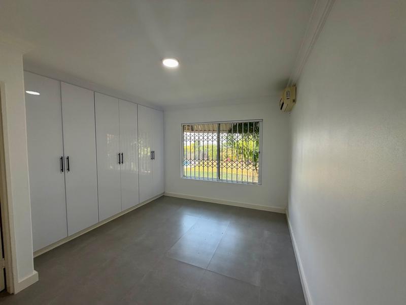 4 Bedroom Property for Sale in Herrwood Park KwaZulu-Natal