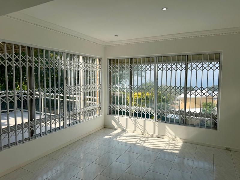 4 Bedroom Property for Sale in Herrwood Park KwaZulu-Natal