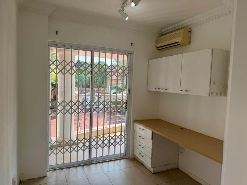 4 Bedroom Property for Sale in Herrwood Park KwaZulu-Natal