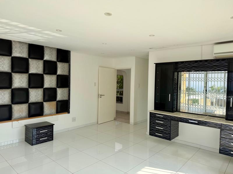 4 Bedroom Property for Sale in Herrwood Park KwaZulu-Natal