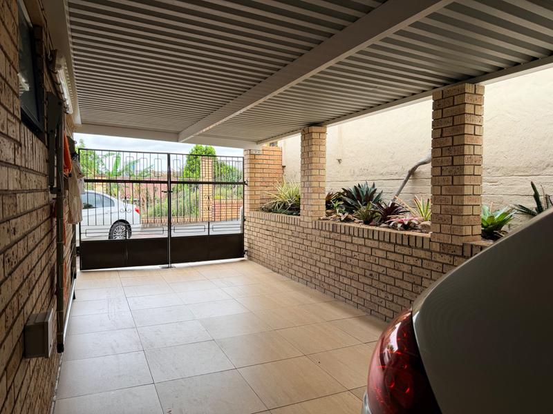 3 Bedroom Property for Sale in Reservoir Hills KwaZulu-Natal