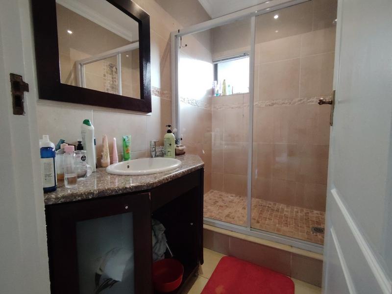 3 Bedroom Property for Sale in Izinga KwaZulu-Natal
