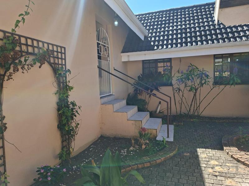 4 Bedroom Property for Sale in Margate KwaZulu-Natal