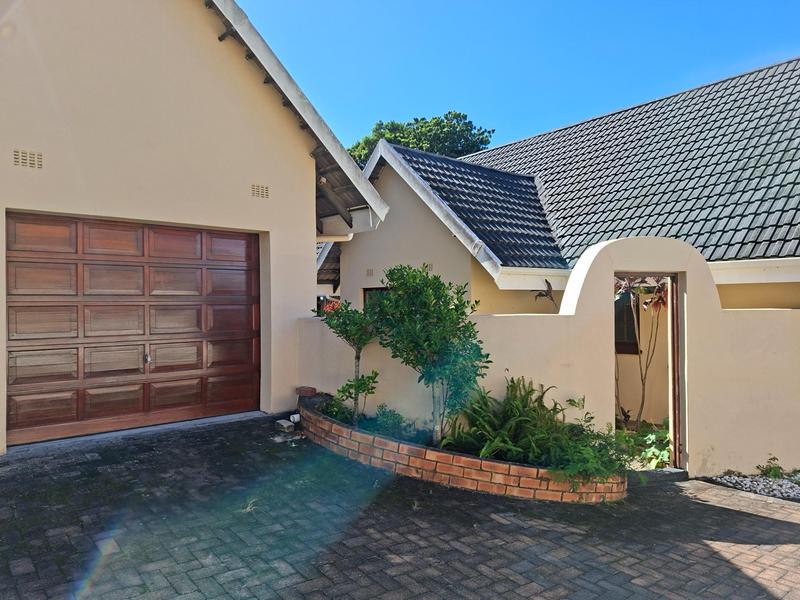 4 Bedroom Property for Sale in Margate KwaZulu-Natal