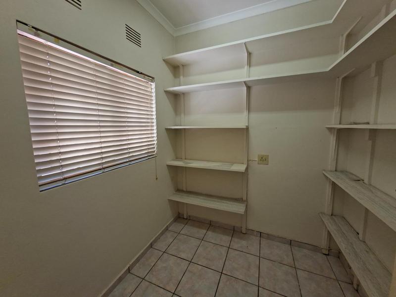 4 Bedroom Property for Sale in Margate KwaZulu-Natal