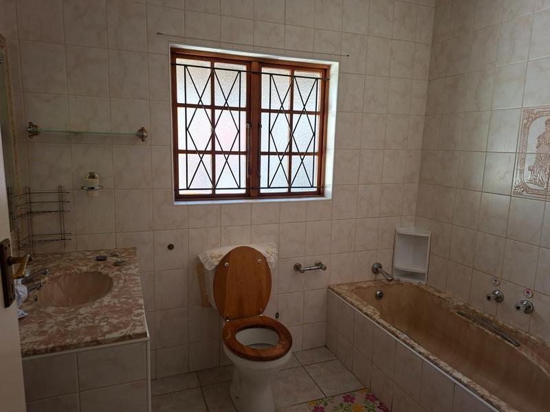 4 Bedroom Property for Sale in Margate KwaZulu-Natal