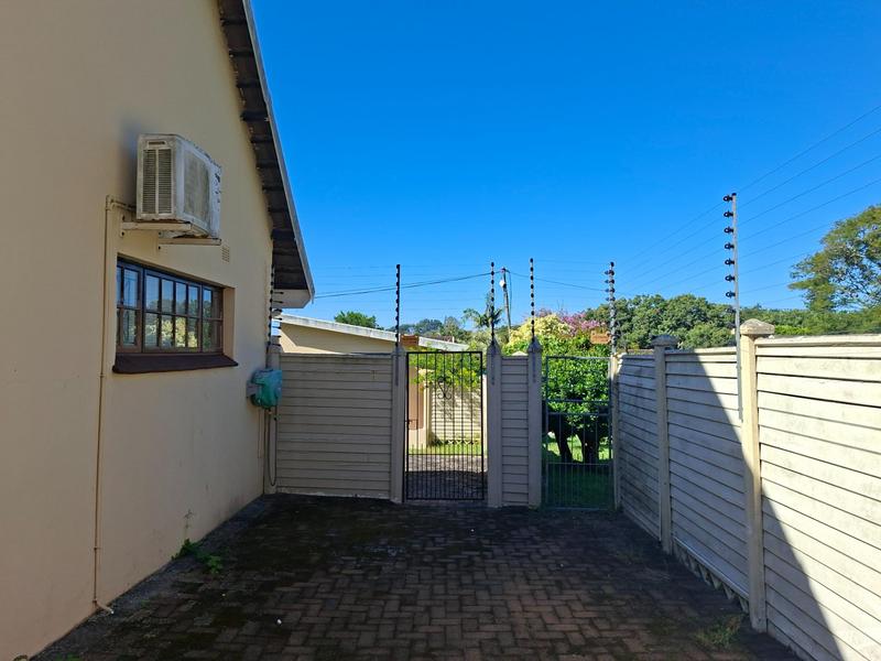 4 Bedroom Property for Sale in Margate KwaZulu-Natal